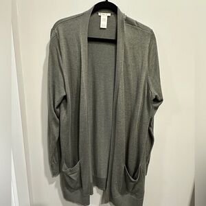 Lightweight cardigan that comes mid thigh. Olive Green - XXL